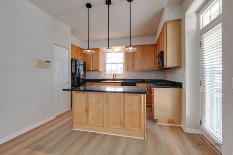Tiny photo for 561 saddlebrook Lane #0, Vernon Hills, IL 60061 (MLS # 12461947)