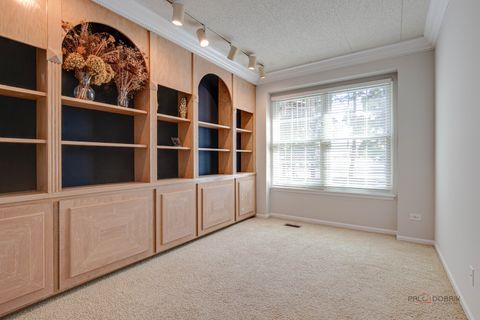 Tiny photo for 561 saddlebrook Lane #0, Vernon Hills, IL 60061 (MLS # 12461947)