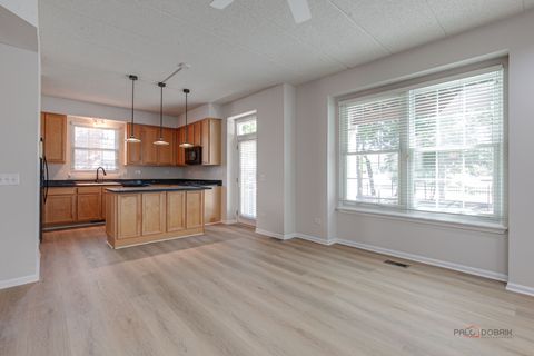 Tiny photo for 561 saddlebrook Lane #0, Vernon Hills, IL 60061 (MLS # 12461947)