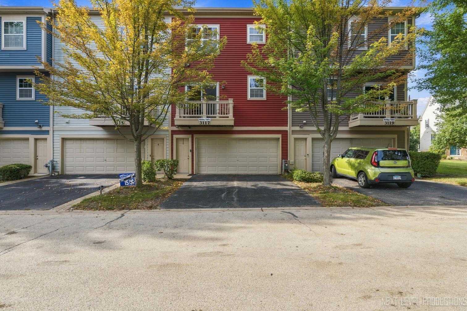 3117 Valley Falls Street 3117