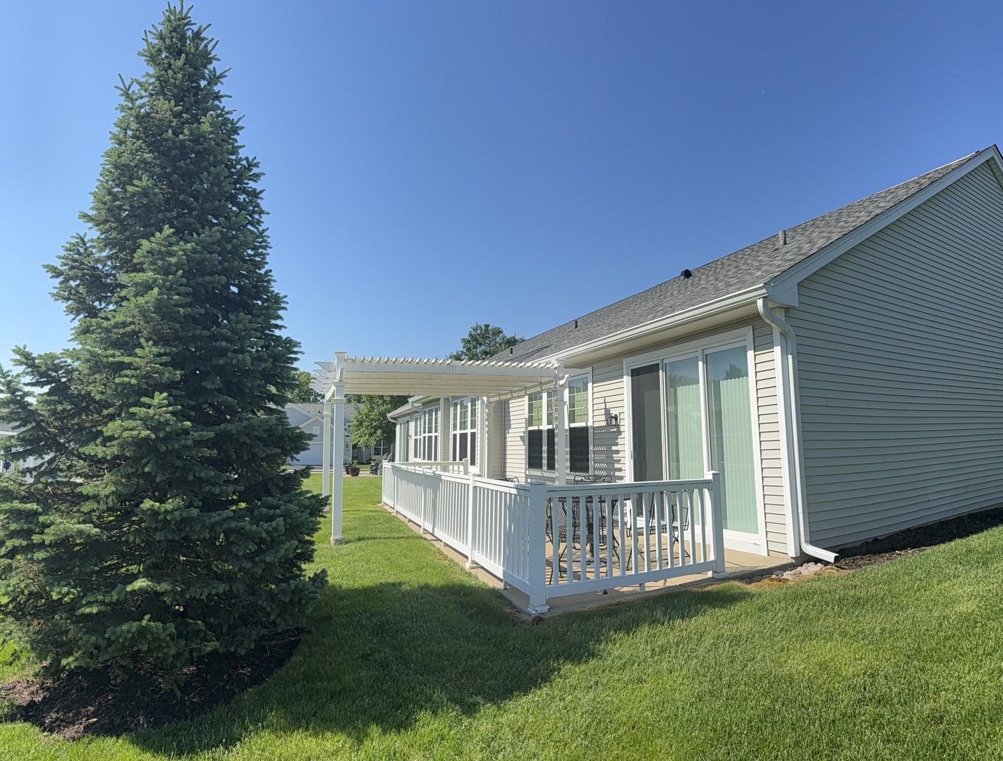 820 Treetop Lane