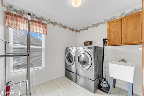 Tiny photo for 157 Primrose Lane, Bartlett, IL 60103 (MLS # 12764122)