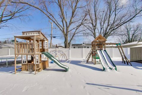 Tiny photo for 29 S Iowa Avenue, Addison, IL 60101 (MLS # 12550845)