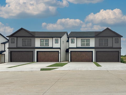 Photo of 5272 Polster Place, Bettendorf, IA 52722 (MLS # 12695893)