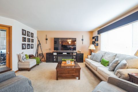 Tiny photo for 86 E Daisy Avenue, Cortland, IL 60112 (MLS # 12526091)