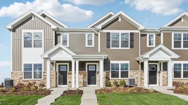 3151 GRANDE TRL, YORKVILLE, IL 60560 - Image d20bfb867f5d55c5a1bab0fcd7bb54c6/3273762860