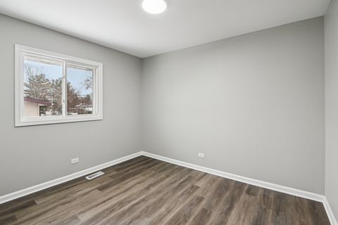 Tiny photo for 3403 Fountainbleau Drive, Hazel Crest, IL 60429 (MLS # 12592015)