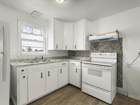 Tiny photo for 4381 Safford Road, Rockford, IL 61101 (MLS # 12533246)