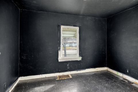 Tiny photo for 2823 Ridgeway Avenue, Rockford, IL 61101 (MLS # 12602500)