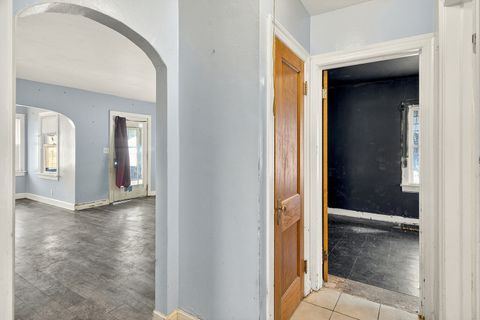 Tiny photo for 2823 Ridgeway Avenue, Rockford, IL 61101 (MLS # 12602500)