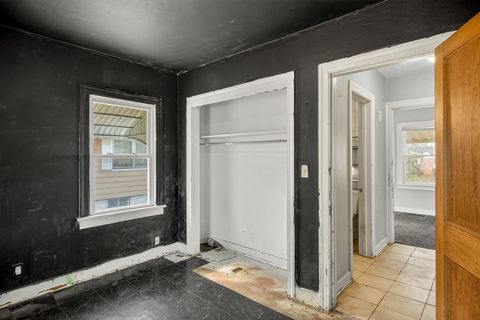 Tiny photo for 2823 Ridgeway Avenue, Rockford, IL 61101 (MLS # 12602500)