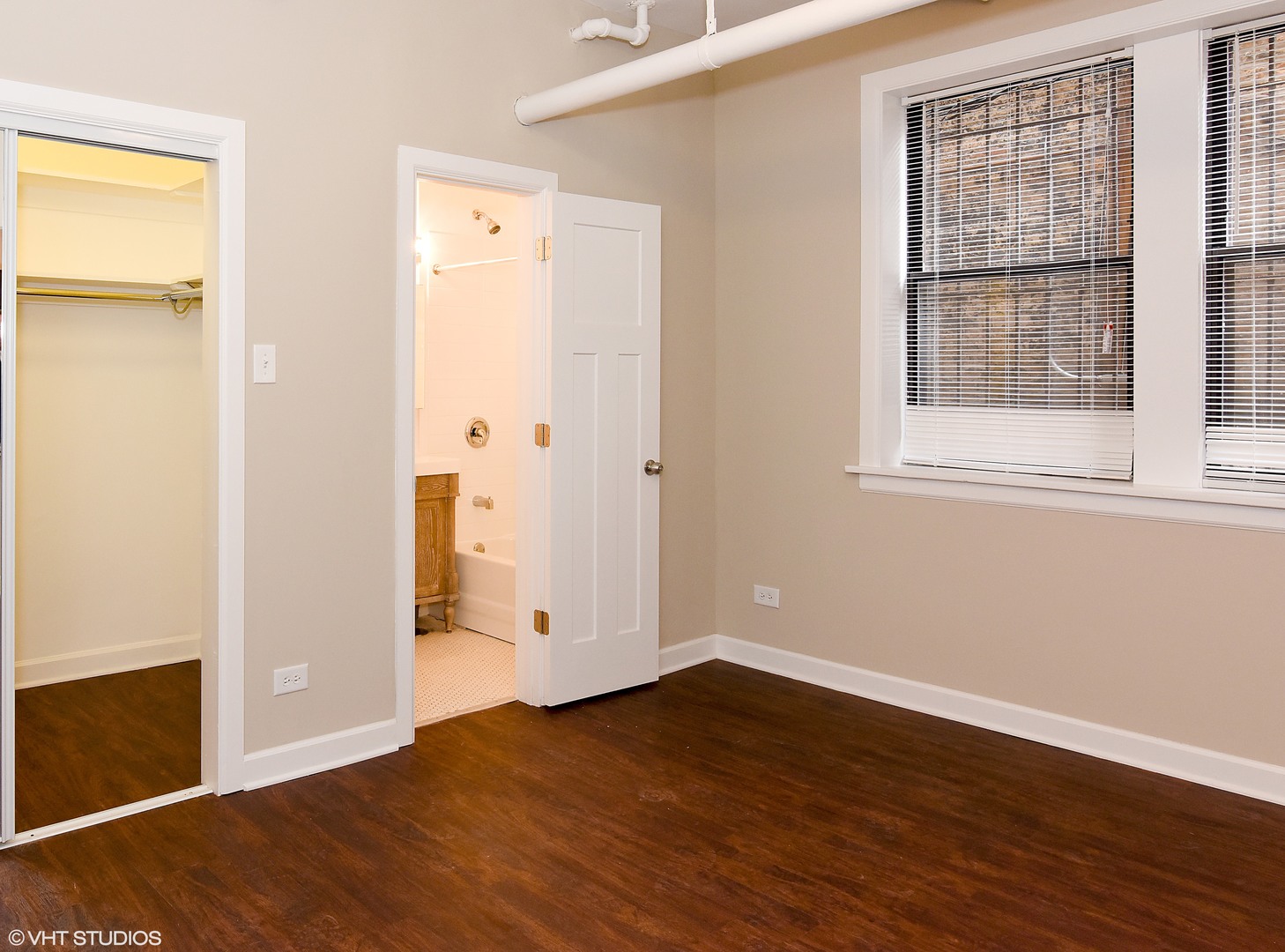 644 W Wrightwood Avenue 6