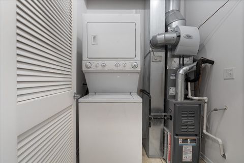 Tiny photo for 1040 W Adams Street #110, Chicago, IL 60607 (MLS # 12614956)