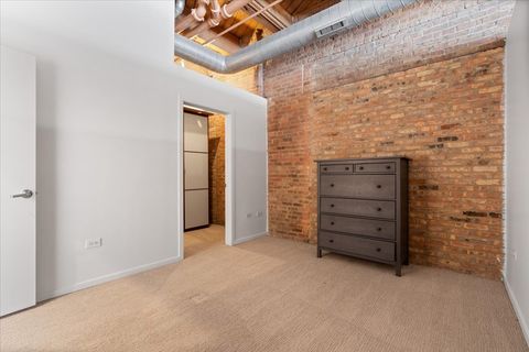 Tiny photo for 1040 W Adams Street #110, Chicago, IL 60607 (MLS # 12614956)