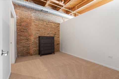 Tiny photo for 1040 W Adams Street #110, Chicago, IL 60607 (MLS # 12614956)