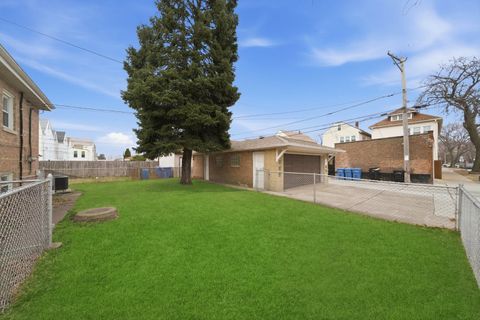 Tiny photo for 4559 S California Avenue, Chicago, IL 60632 (MLS # 12556551)