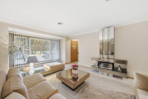 Tiny photo for 4559 S California Avenue, Chicago, IL 60632 (MLS # 12556551)