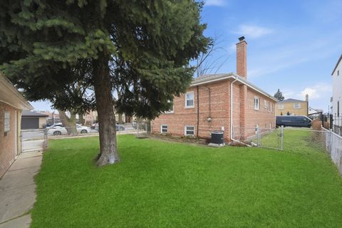 Tiny photo for 4559 S California Avenue, Chicago, IL 60632 (MLS # 12556551)