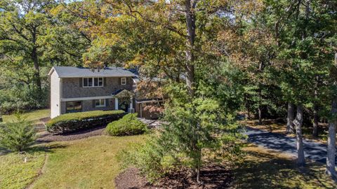 A home in Libertyville