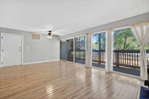 Tiny photo for 5882 Forest View Road #B, Lisle, IL 60532 (MLS # 12491455)