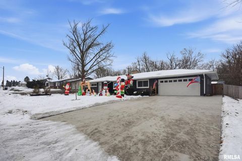 Tiny photo for 6145 FAIR Avenue, Davenport, IA 52806 (MLS # QC4270018)
