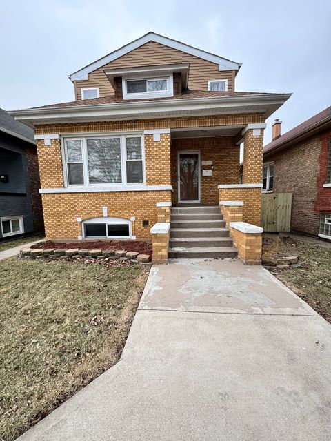8544 S Essex Avenue Chicago IL 60617