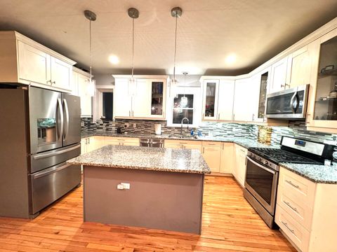 Tiny photo for 8544 S Essex Avenue, Chicago, IL 60617 (MLS # 12573141)