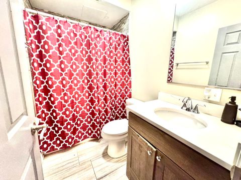 Tiny photo for 8544 S Essex Avenue, Chicago, IL 60617 (MLS # 12573141)