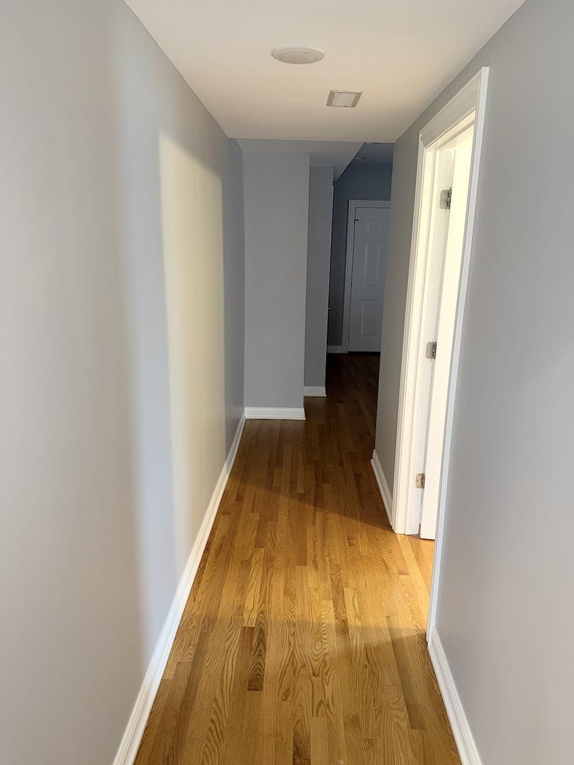 4204 N MELVINA Avenue 2