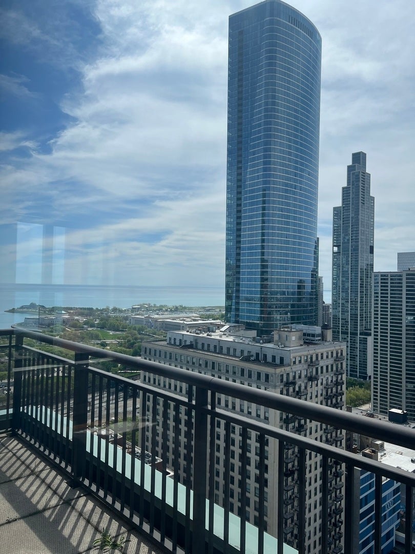 41 E 8TH Street 3403