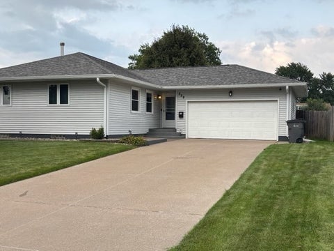 Photo of 528 12th Avenue W, Milan, IL 61264 (MLS # 12744111)