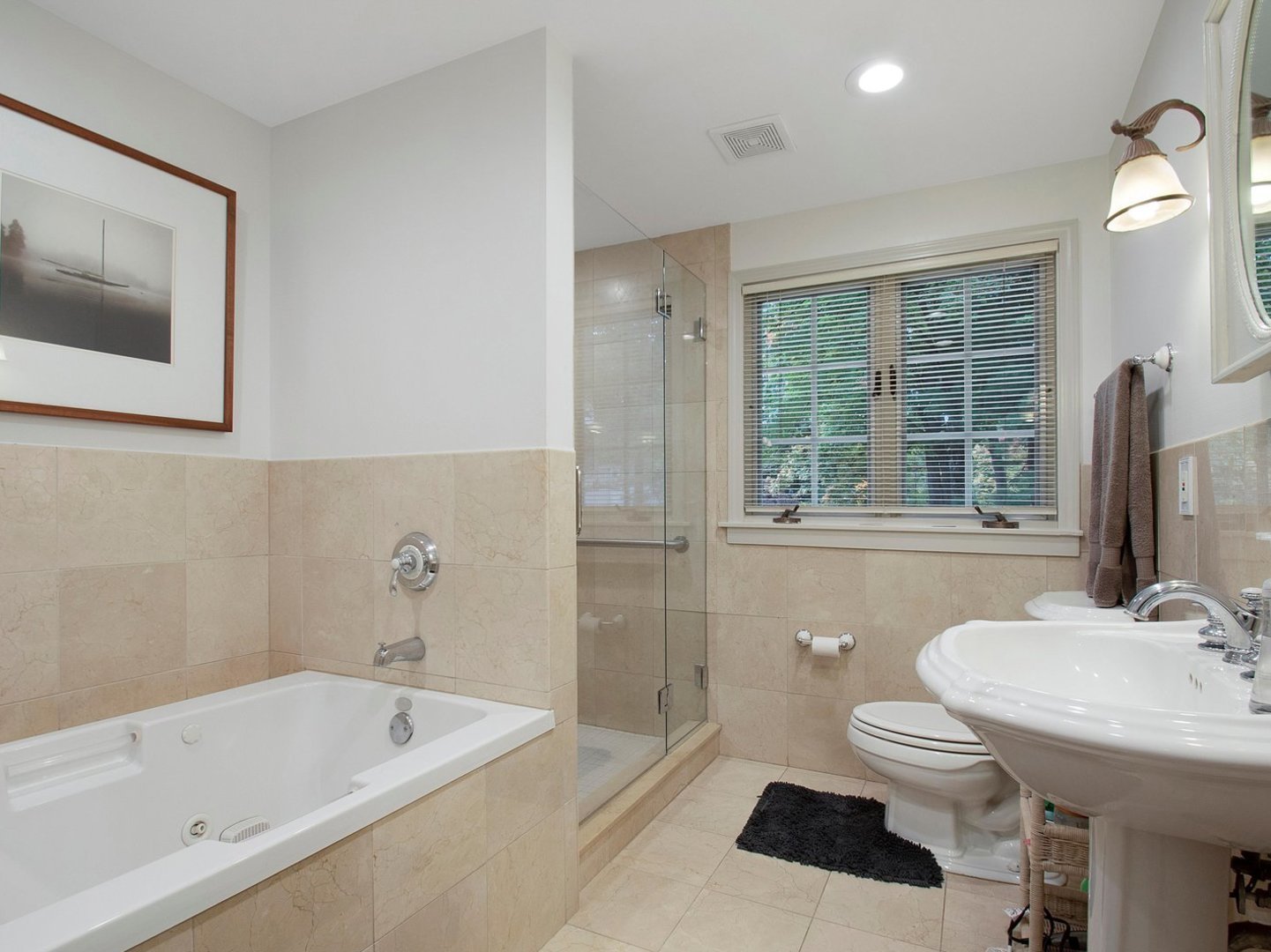 1850 N Mulford Rd, Rockford, IL, 61107, USA, 5 Bedrooms Bedrooms, ,7 BathroomsBathrooms,Residential,Active,1850 N Mulford Rd,12569241