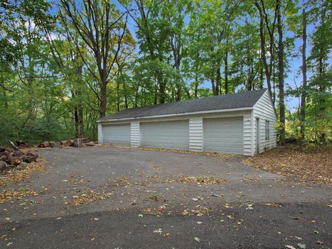 Tiny photo for 1850 N Mulford Road, Rockford, IL 61107 (MLS # 12569241)