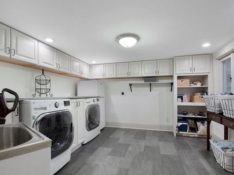 Tiny photo for 1850 N Mulford Road, Rockford, IL 61107 (MLS # 12569241)