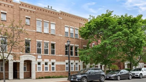 529 Chicago Avenue A Evanston IL 60202