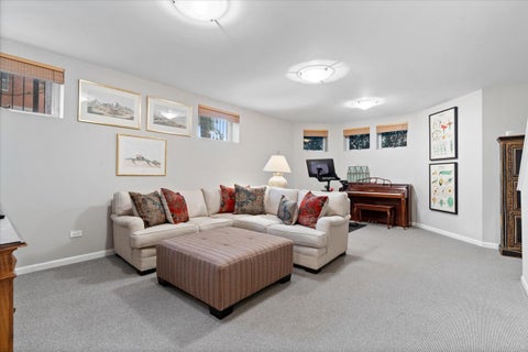 Tiny photo for 1501 N Larrabee Street, Chicago, IL 60610 (MLS # 12730325)