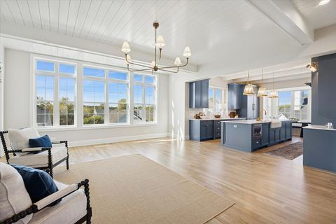 Tiny photo for 5904 Juniper Court, Western Springs, IL 60558 (MLS # 12504692)