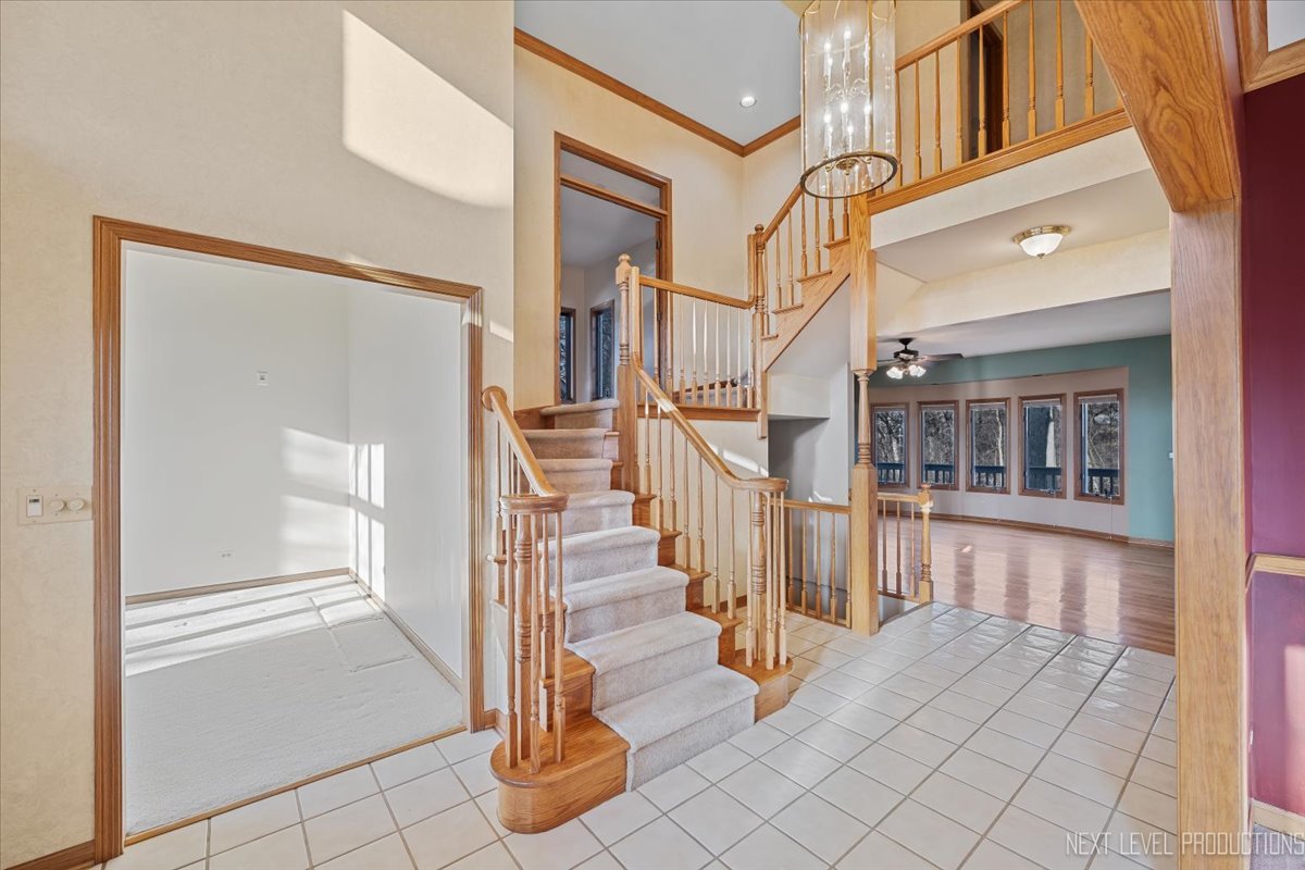 1599 Far Hills Drive