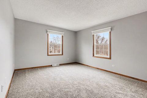 Tiny photo for 720 Meadow Wood Drive, Joliet, IL 60431 (MLS # 12583114)