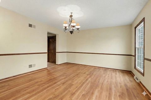 Tiny photo for 720 Meadow Wood Drive, Joliet, IL 60431 (MLS # 12583114)