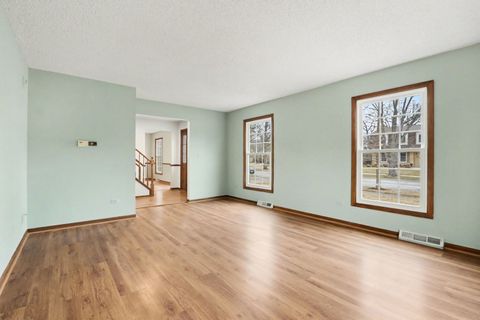 Tiny photo for 720 Meadow Wood Drive, Joliet, IL 60431 (MLS # 12583114)