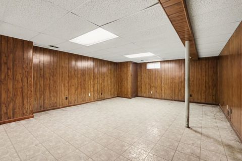 Tiny photo for 720 Meadow Wood Drive, Joliet, IL 60431 (MLS # 12583114)