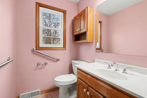 Tiny photo for 720 Meadow Wood Drive, Joliet, IL 60431 (MLS # 12583114)