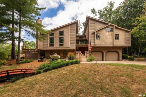 Tiny photo for 173 Lake Indian Hills Circle, Carbondale, IL 62902 (MLS # EB459456)