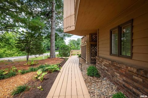 Tiny photo for 173 Lake Indian Hills Circle, Carbondale, IL 62902 (MLS # EB459456)