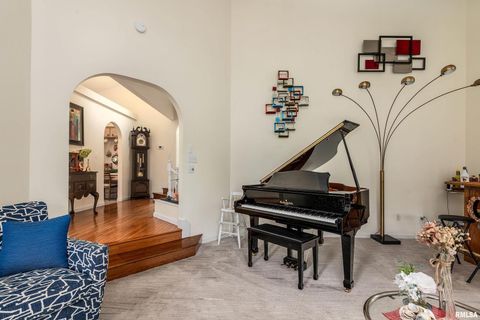 Tiny photo for 173 Lake Indian Hills Circle, Carbondale, IL 62902 (MLS # EB459456)