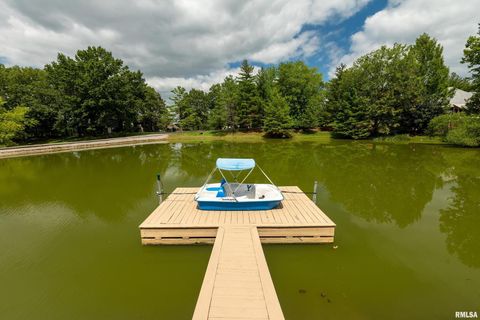 Tiny photo for 173 Lake Indian Hills Circle, Carbondale, IL 62902 (MLS # EB459456)