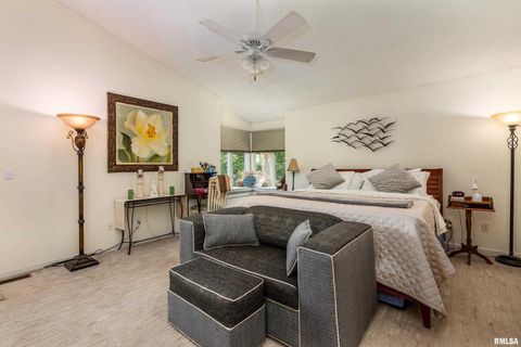 Tiny photo for 173 Lake Indian Hills Circle, Carbondale, IL 62902 (MLS # EB459456)