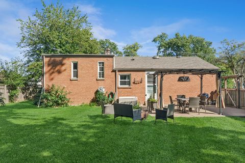 Tiny photo for 18110 Center Avenue, Homewood, IL 60430 (MLS # 12526638)