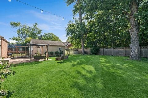 Tiny photo for 18110 Center Avenue, Homewood, IL 60430 (MLS # 12526638)